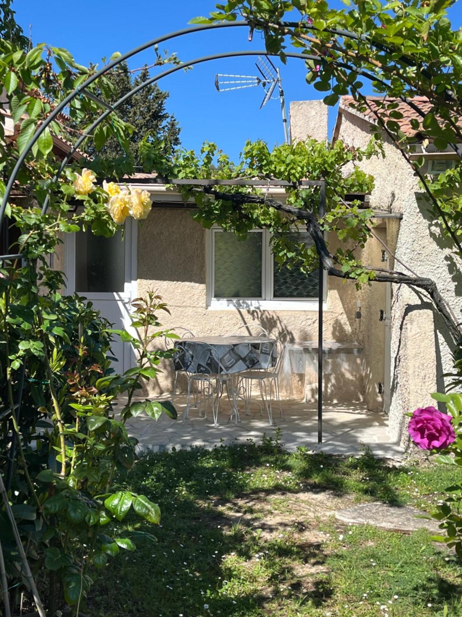 La Port-Gentillaise Aix-en-Provence Ngoại thất bức ảnh